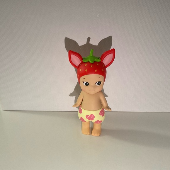 Sonny Angel Other - Sonny Angel Strawberry Love Series - Fawn 🦌🍓